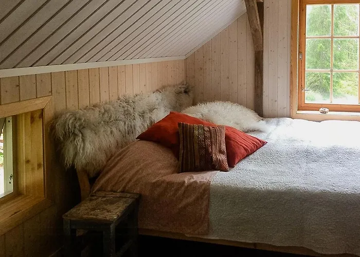 Holiday home Historic Forest By Steinsvannet *